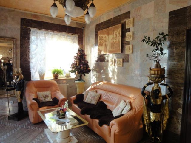 Hotel Faraon Кельце Экстерьер фото
